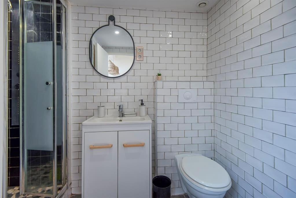 Cozy Love Nest Near The Old Port マルセイユ 部屋 写真